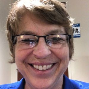 Meet your Posher, Debbie